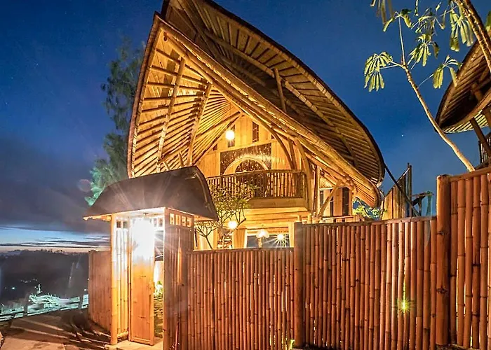 ホテル The Dewi Eco Bamboo Toya Bungkah